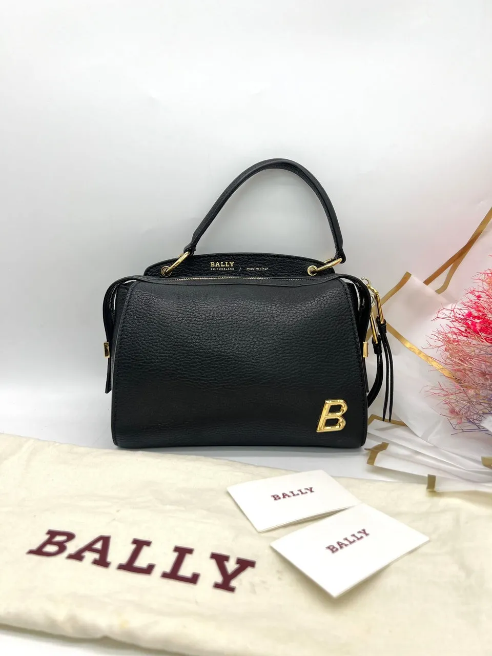 BALLY Amoeba Top Handle Bag
