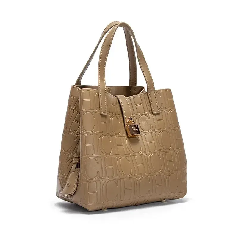 CH BUCKET BAG