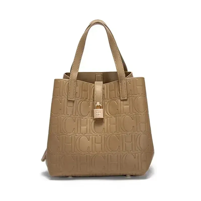 CH BUCKET BAG