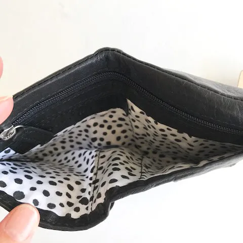Dusky Purse / Black