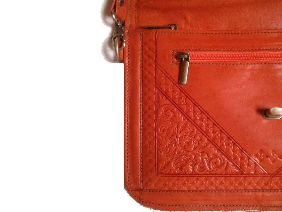 Kharrazine Shoulder Bag - Orange