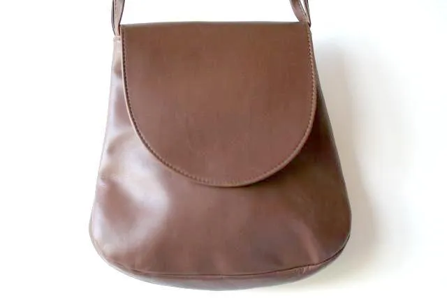 motoring bag - choc