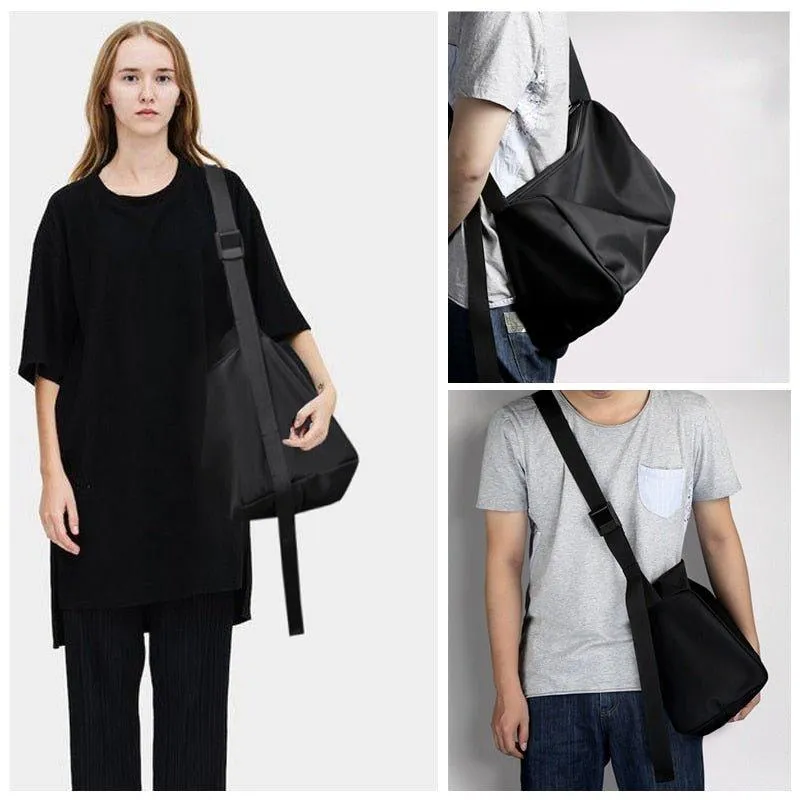 Simple Black Fitness Travel Large Capacity Shoulder Bag