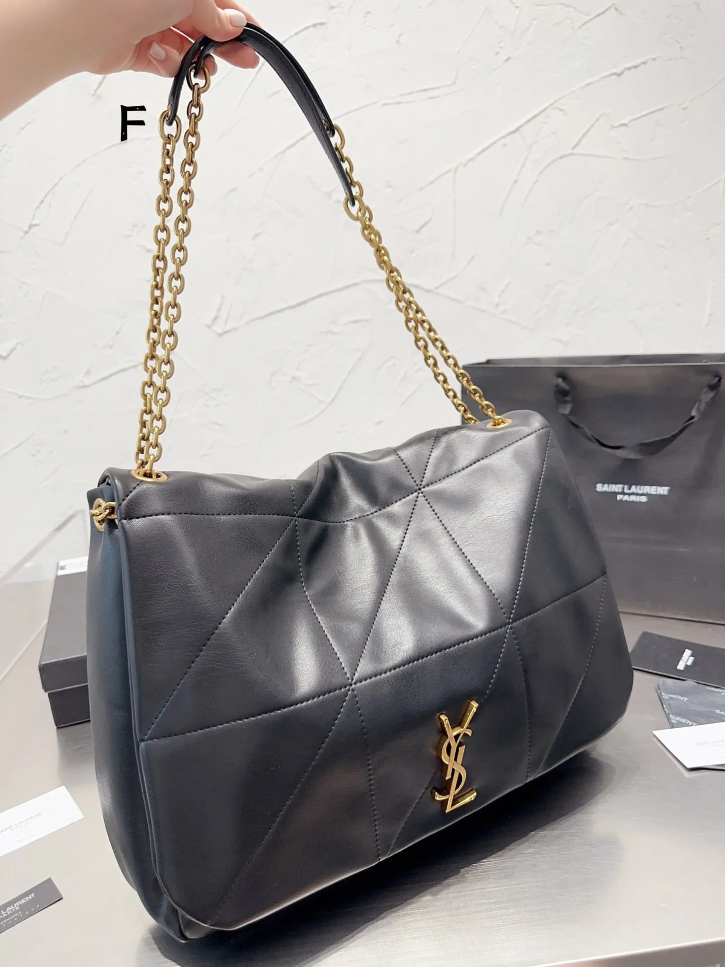 YSK263 Jamie 4.3 Shoulder Bag / 16x10.2x3inch